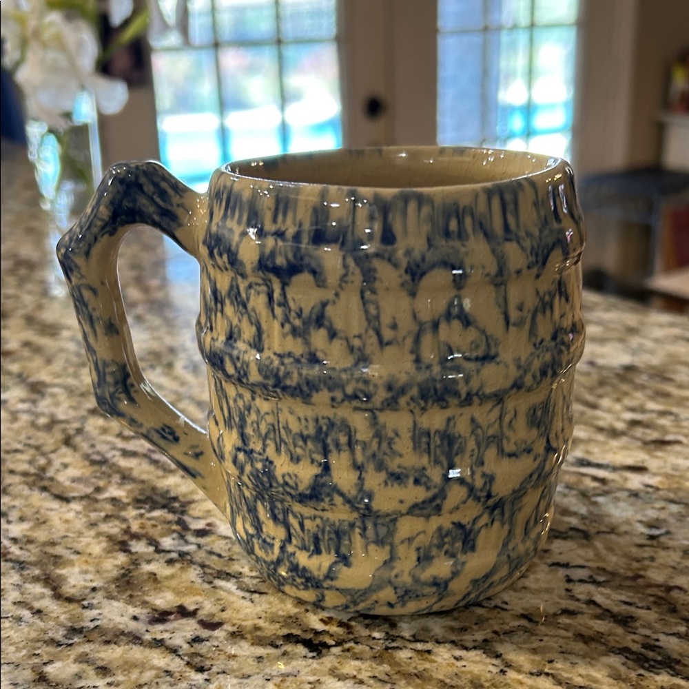 Vintage Roseville RRP (Robinson Ransbottom Pottery) Blue Sponge Ware barrel Mug